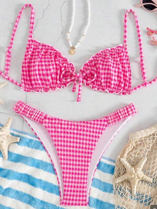 Other - Hot pink ruffle trim bikini